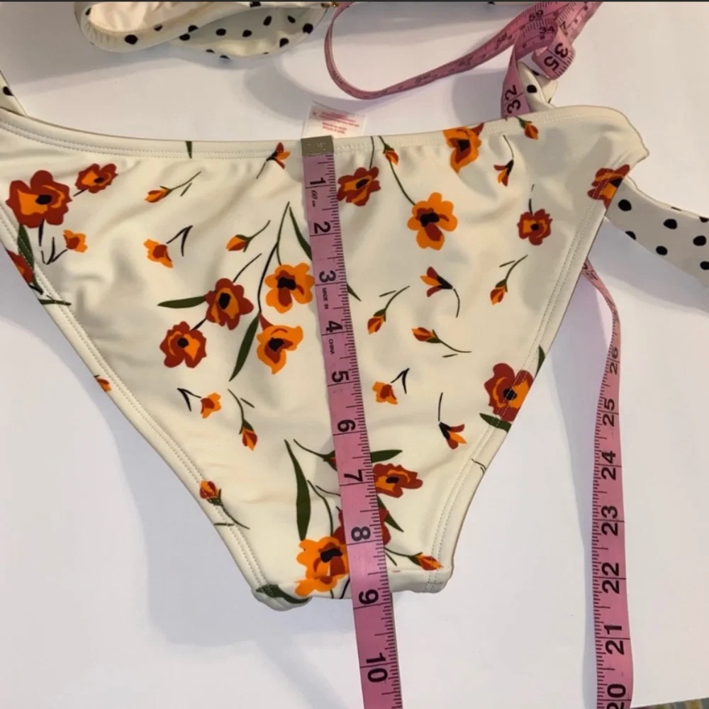 ✨ Xhilaration Floral Tie-Side Bikini Bottoms – Cute & Flirty! ✨